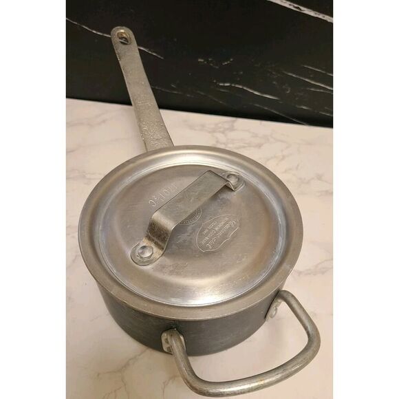 Calphalon Commercial Aluminum Cookware hard anodized 1½ QT sauce pan w lid GUC - Picture 2 of 11